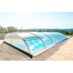 Pool shelter in Aluminum and Polycarbonate 390 x 642 x 75